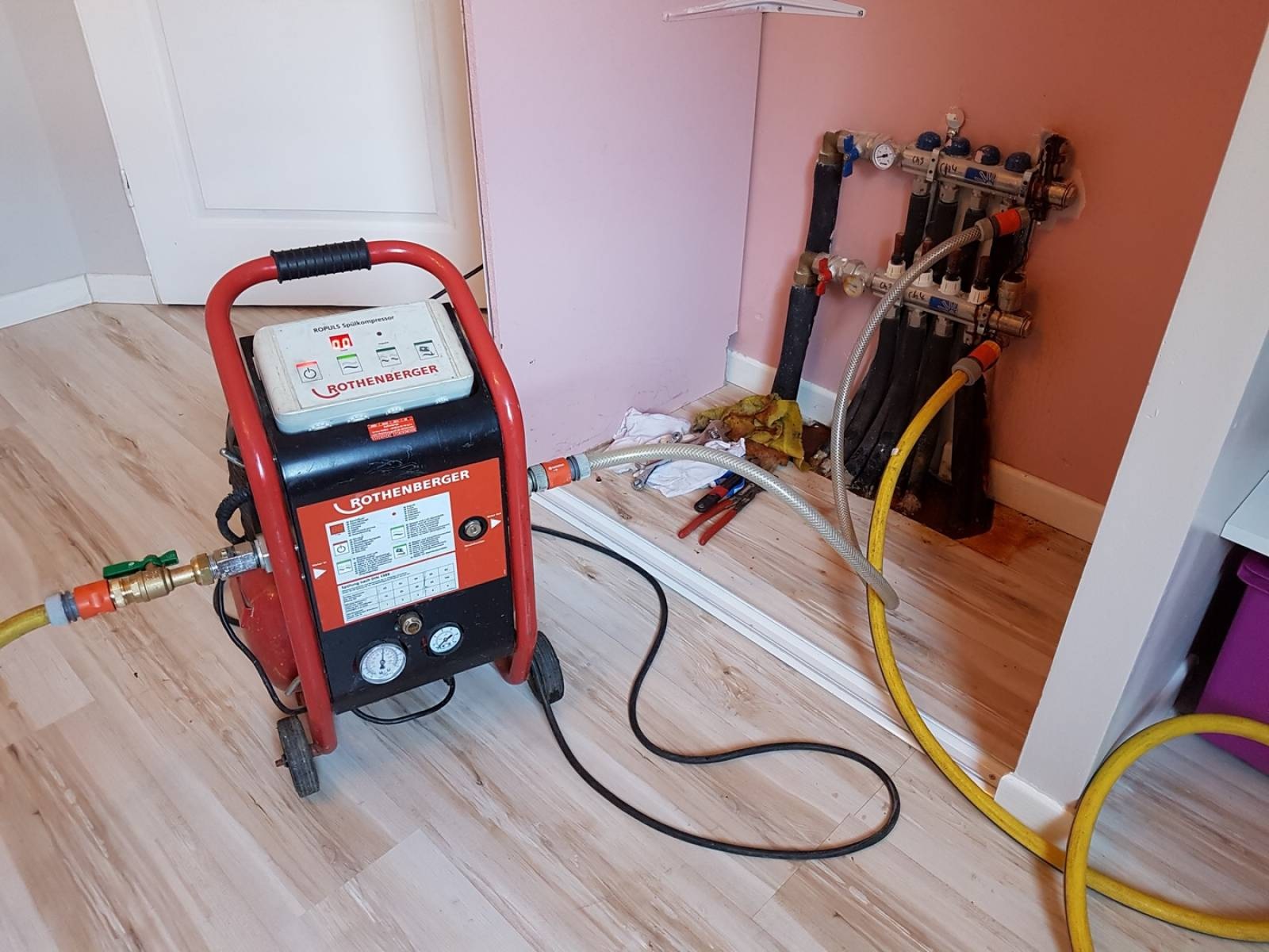 Çekmeköy Taşdelen Vaillant Hermetik Şofben Kombi Bakımı